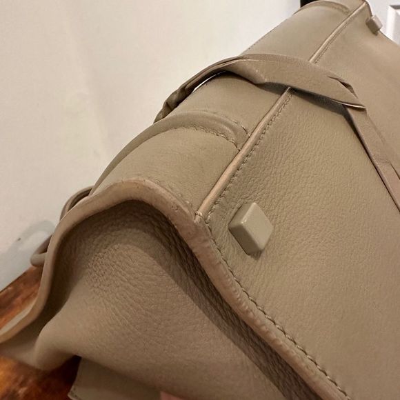 Celine Luggage Medium Bag AVAILABLE TILL 06/01 - Picture 10 of 13